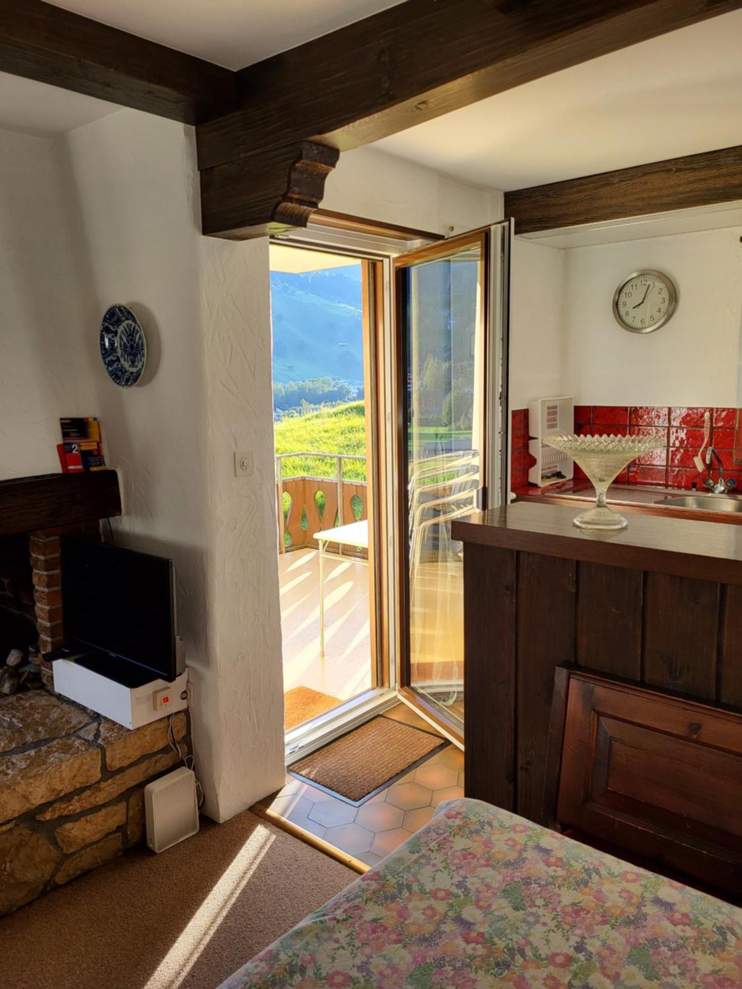 Appartement In Hus Signal Met Prachtig Uitzicht Op De Bergen Klosters Eksteriør bilde